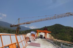 Tháo & lắp cẩu tháp thủy điện Krong no - Công Ty TNHH TM DV Thiết Bị Xây Dựng Tân Kiến Tạo